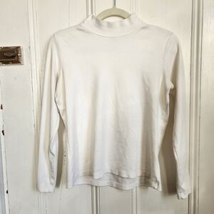 L.L. Bean Women’s White Turtleneck Longsleeve Cotton